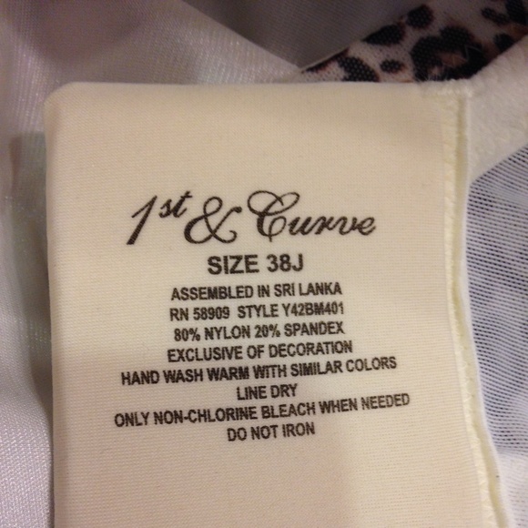 1st & Curve Animal Print Bra - Picture 3 of 6